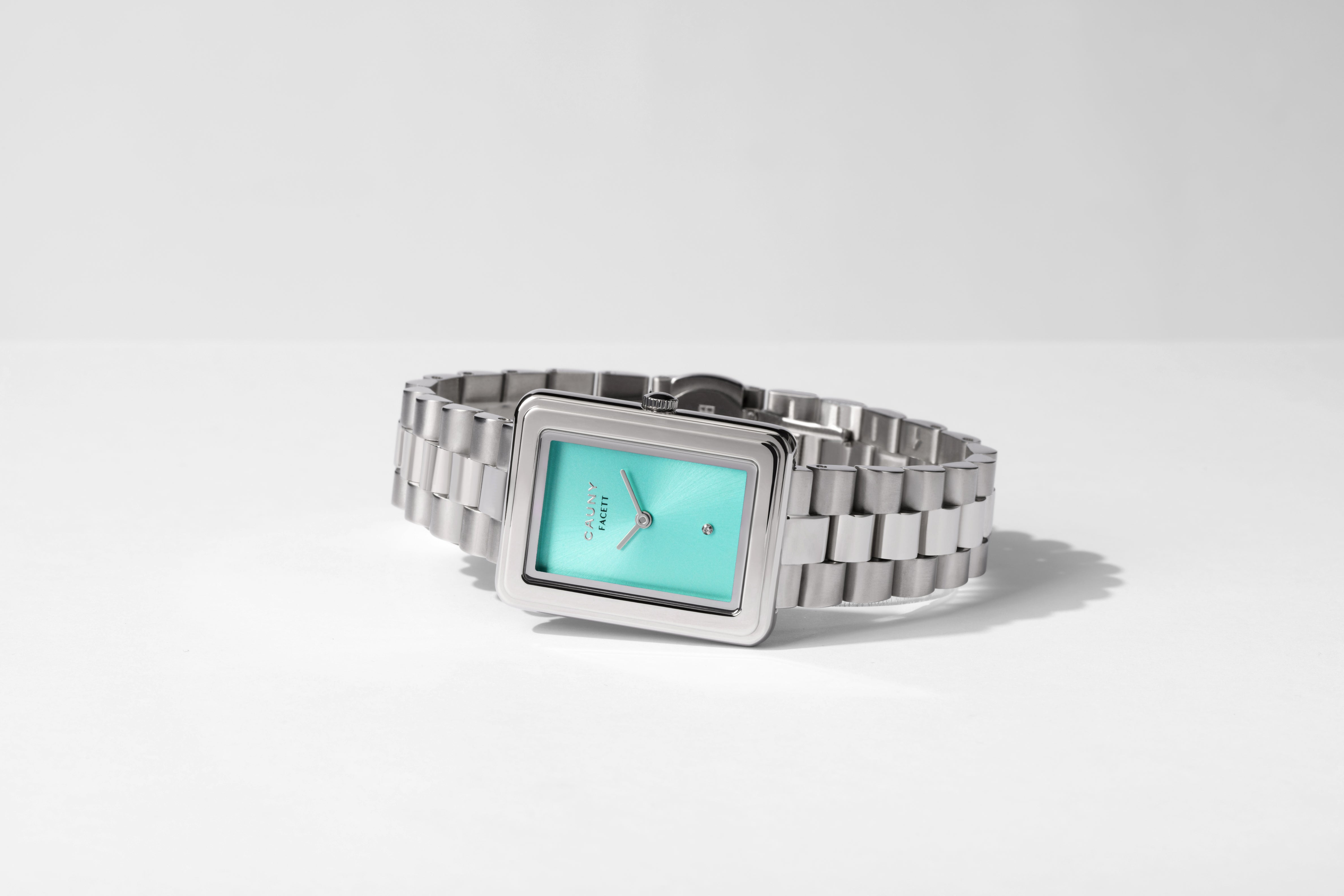 Facett Diamond Blue