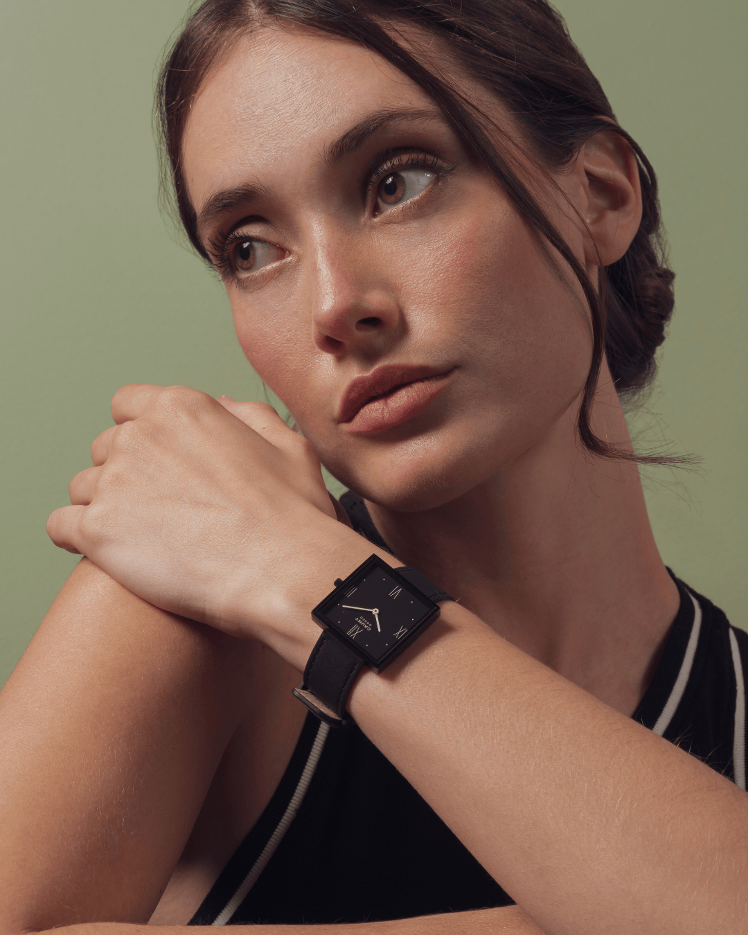 Moneo Black