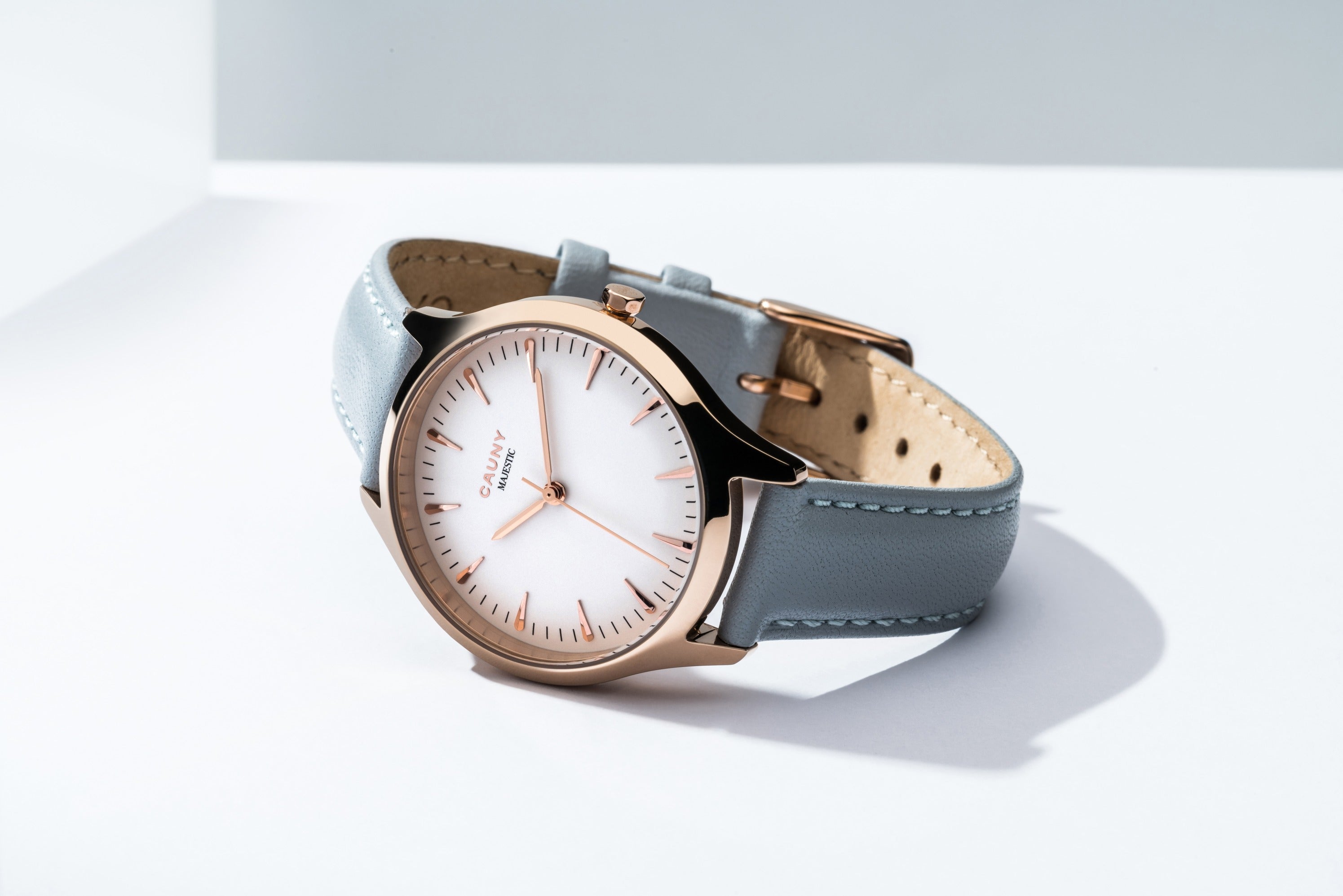 Majestic Essence Rose Gold - Cauny