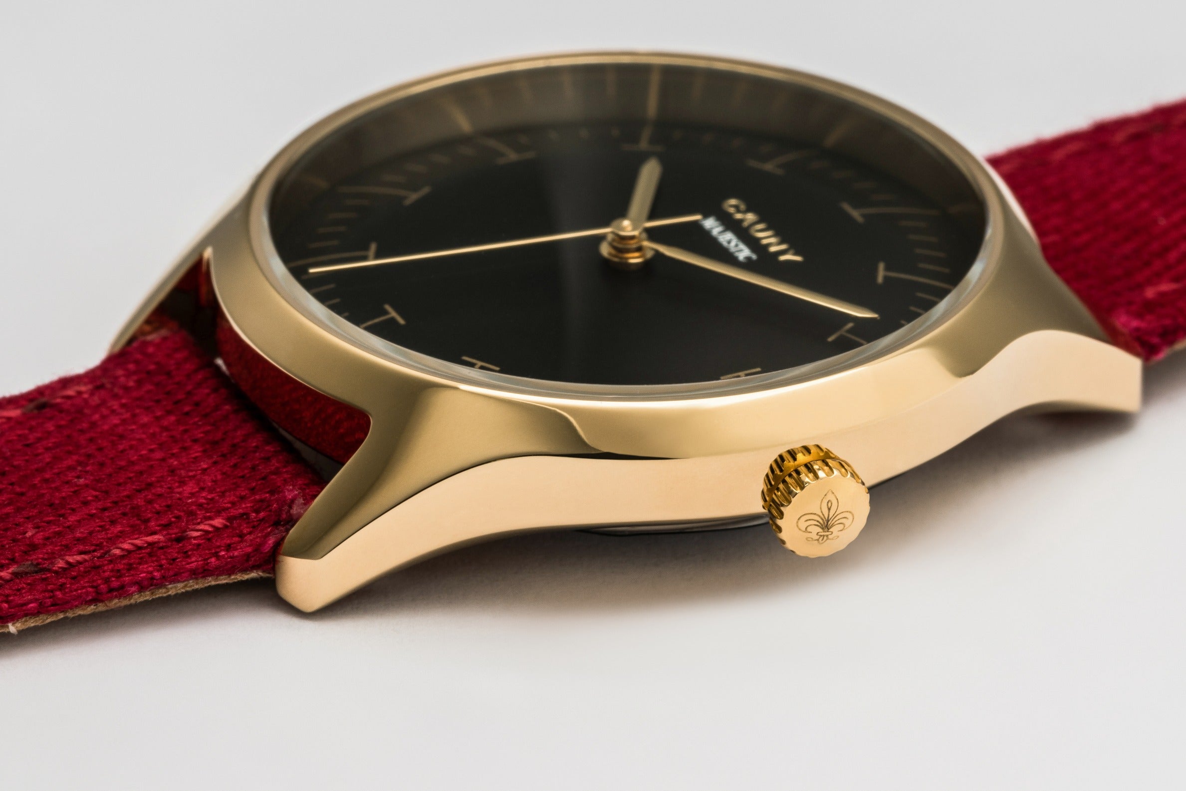 Majestic T Gold Box - Cauny